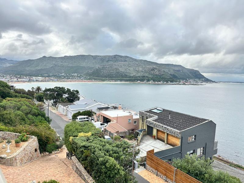 To Let 3 Bedroom Property for Rent in Fish Hoek Western Cape